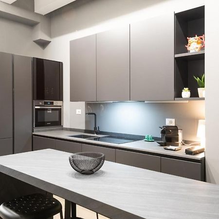 Carlo Suite Apartments Con Vasca Idromassaggio Palermo Exterior photo