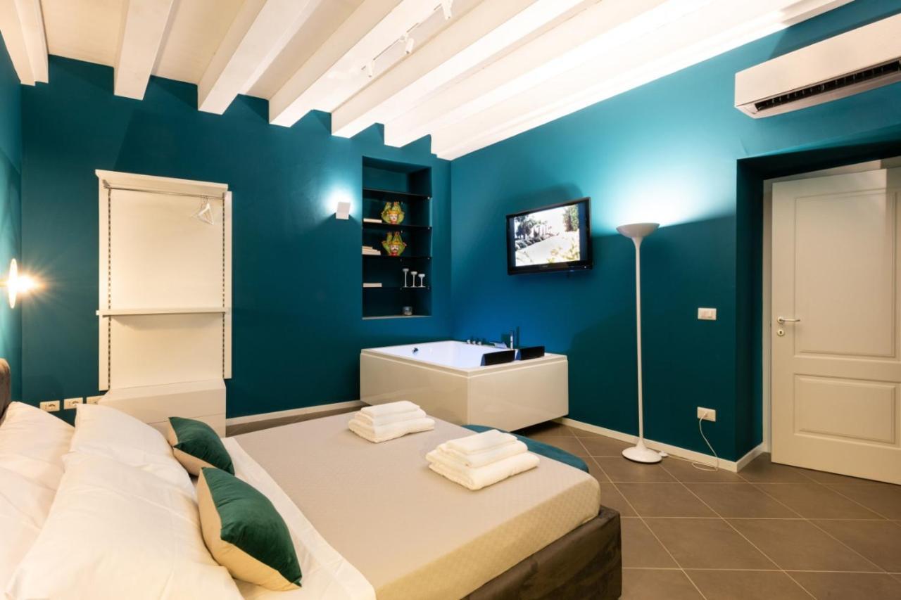 Carlo Suite Apartments Con Vasca Idromassaggio Palermo Exterior photo